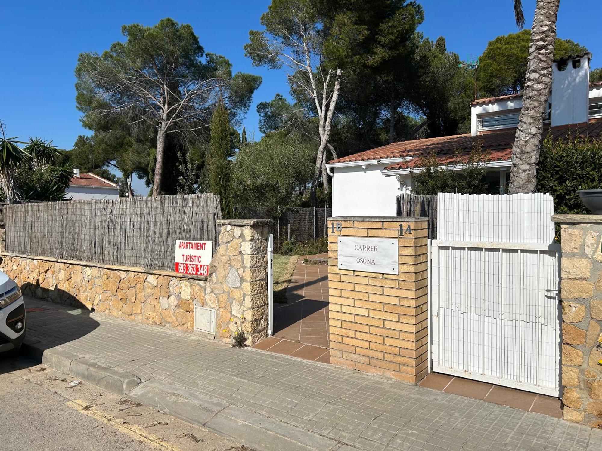 タラゴナ Casa Osona Con Jardin Cerca De La Playaヴィラ エクステリア 写真